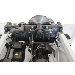 Esquadrejadora KDT Mod. KS-132C